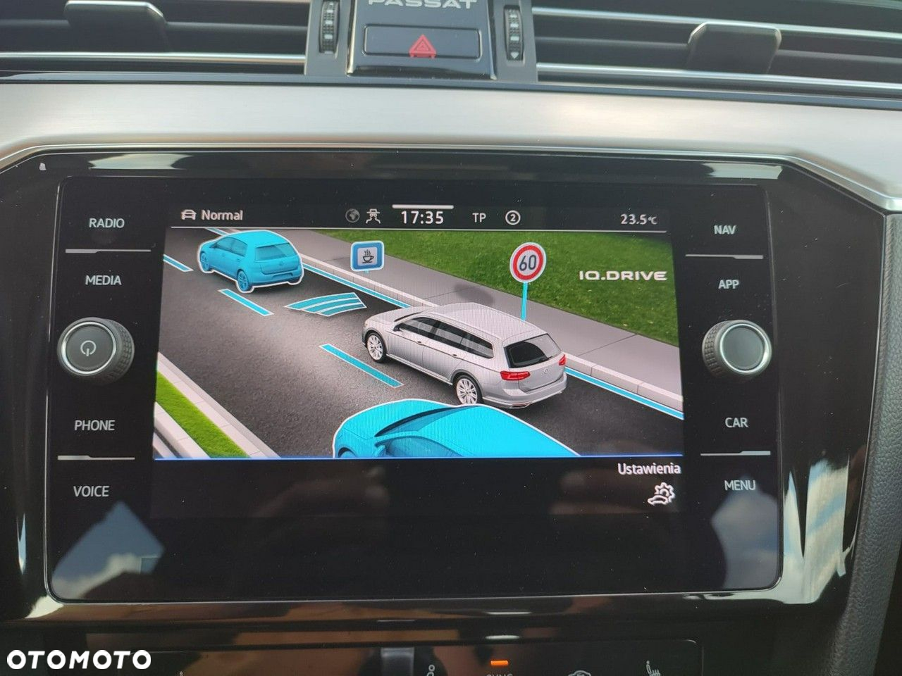 Volkswagen Passat - 16