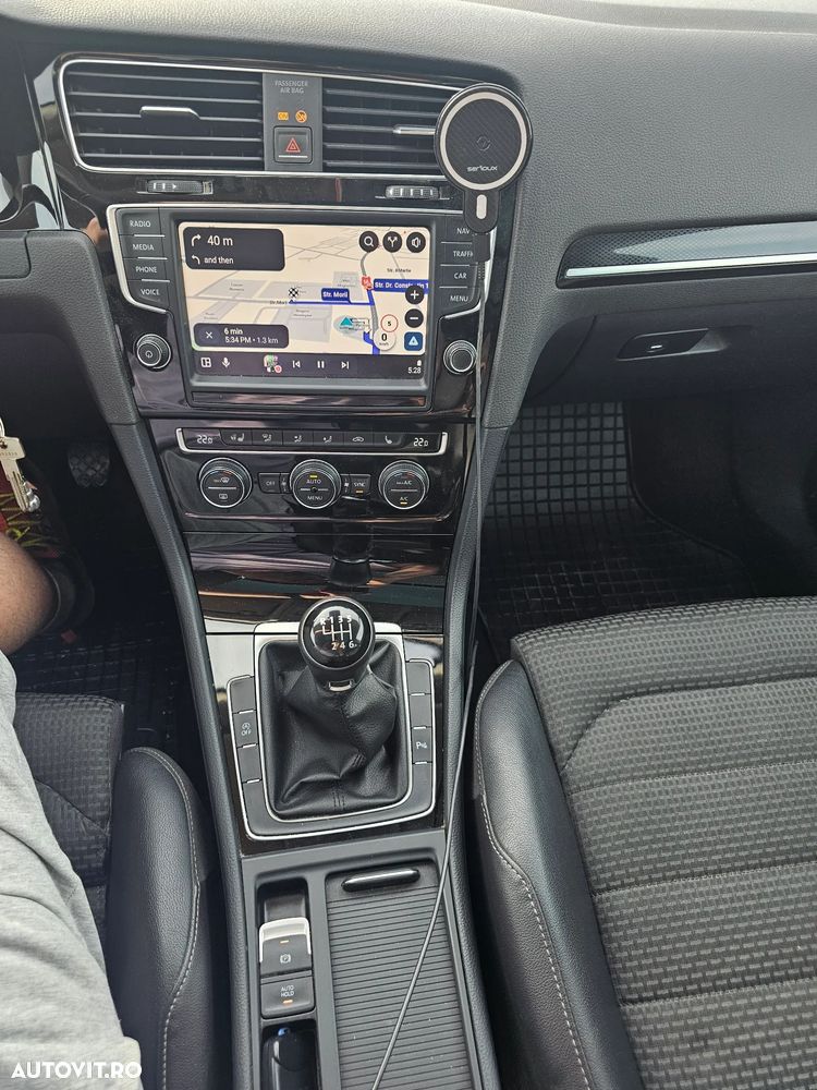 Volkswagen Golf 2.0 TDI BMT Highline - 24