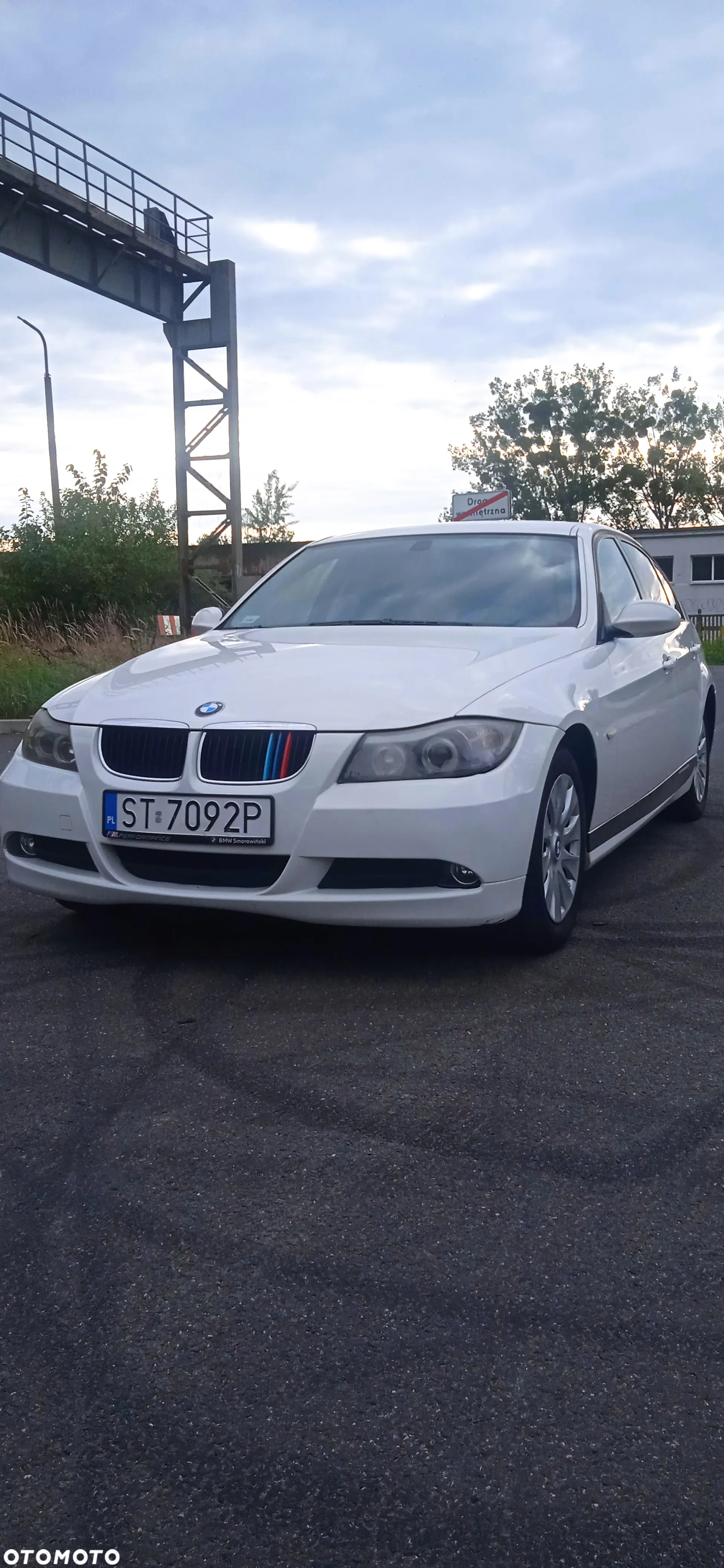 BMW Seria 3 318i - 3