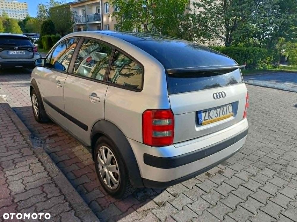 Audi A2 - 6