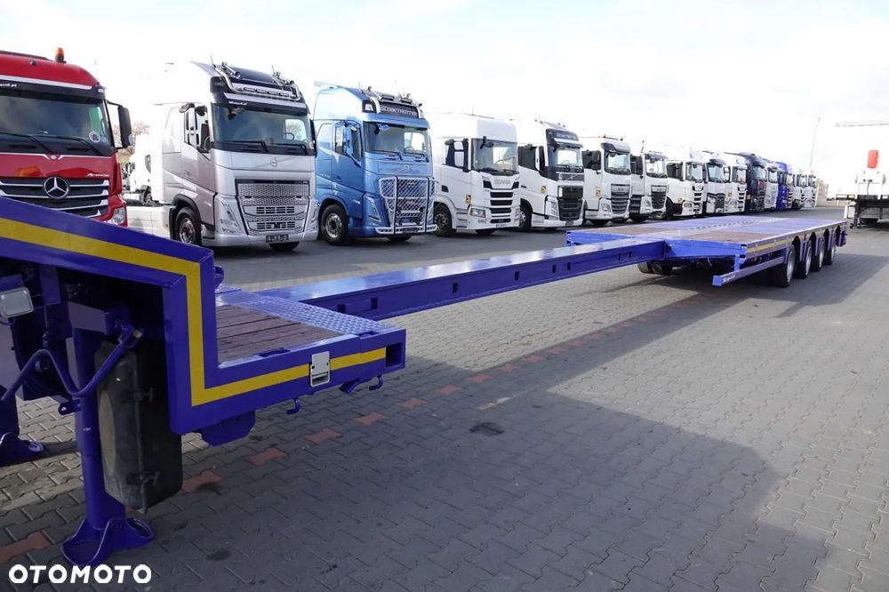 Nooteboom NISKOPODWOZIE / ROZCIĄGANA / 4 OSIOWA / OSIE SKRĘTNE / SAF - 11