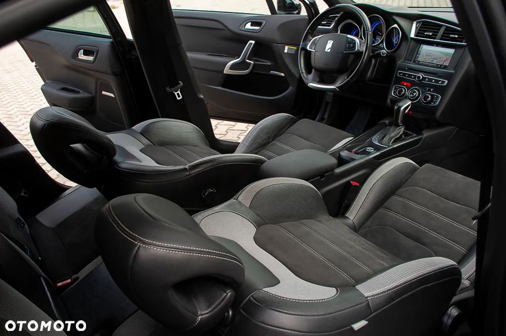 DS Automobiles DS 4 - 23