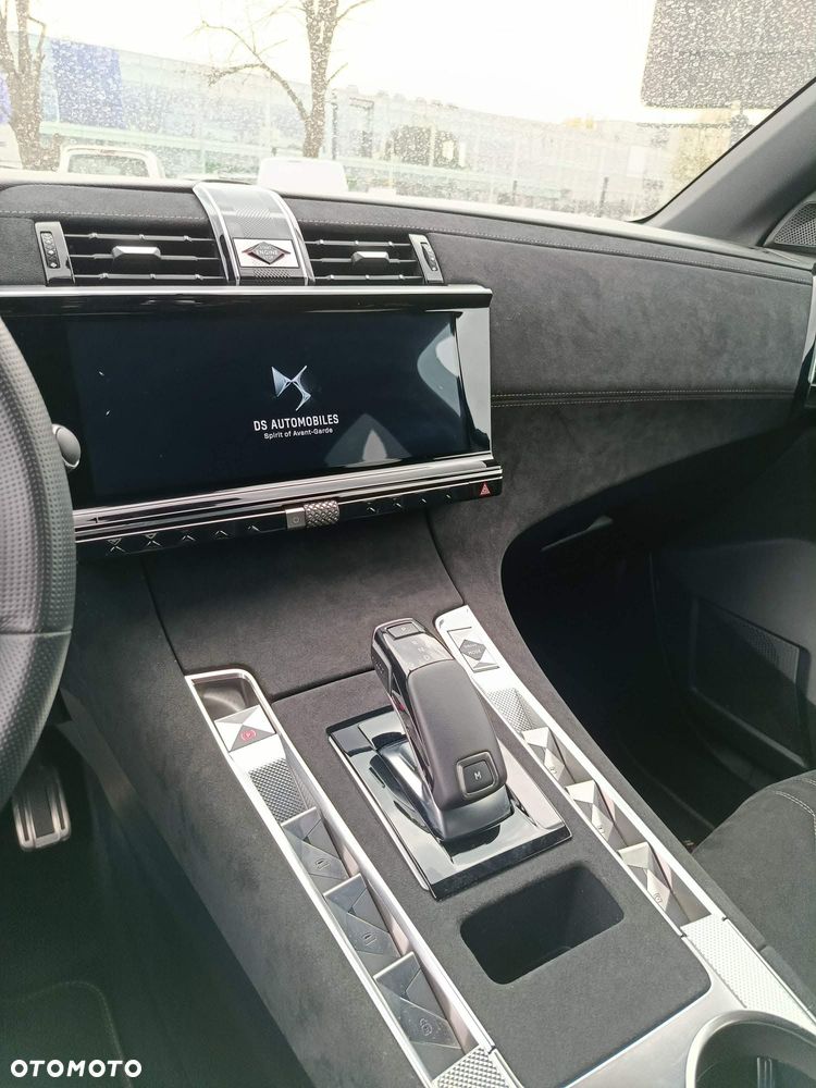 DS Automobiles DS 7 Crossback - 16