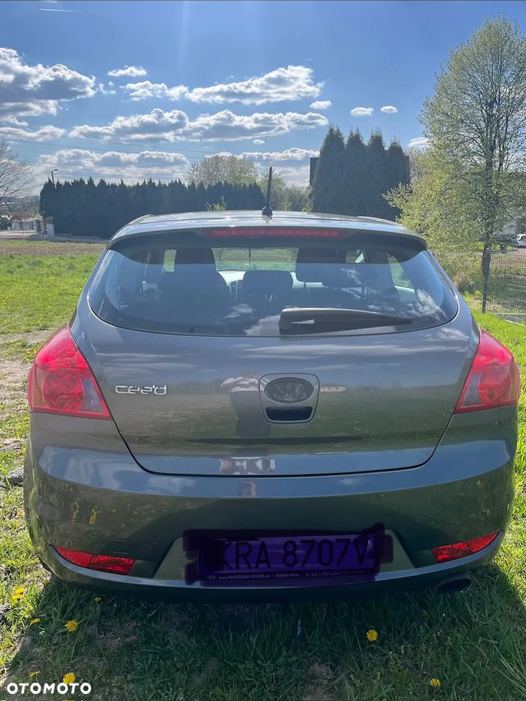 Kia Ceed 1.4 Comfort + - 2