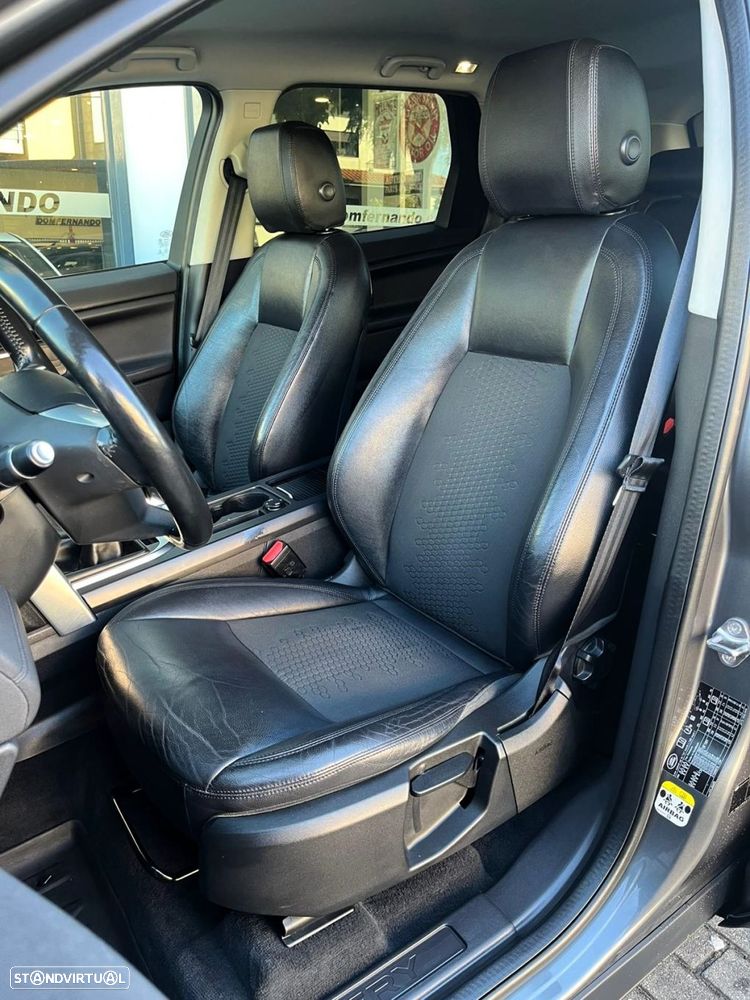 Land Rover Discovery Sport D150 HSE - 37