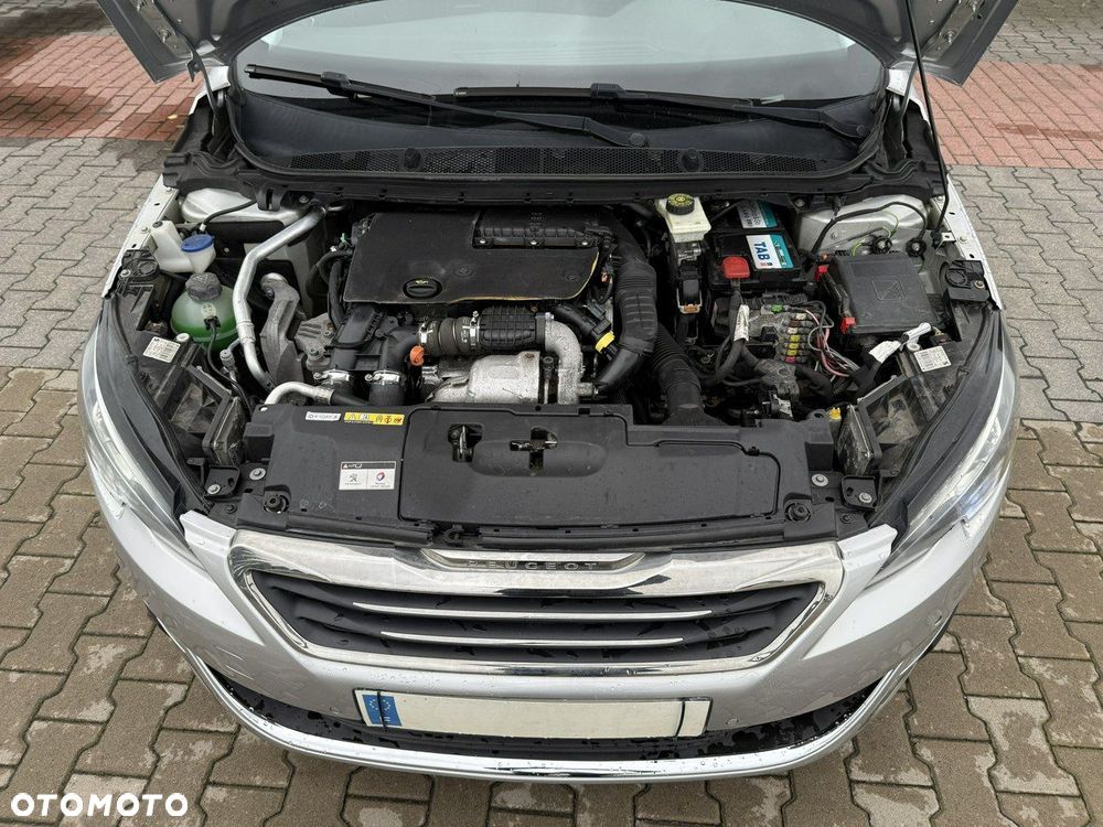 Peugeot 308 - 10