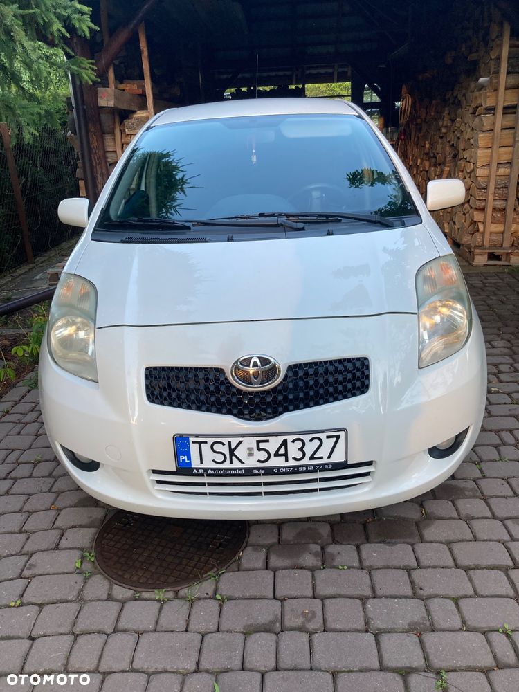 Toyota Yaris 1.3 Luna A/C - 3