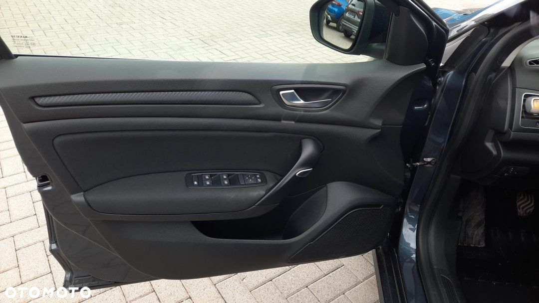 Renault Megane - 11
