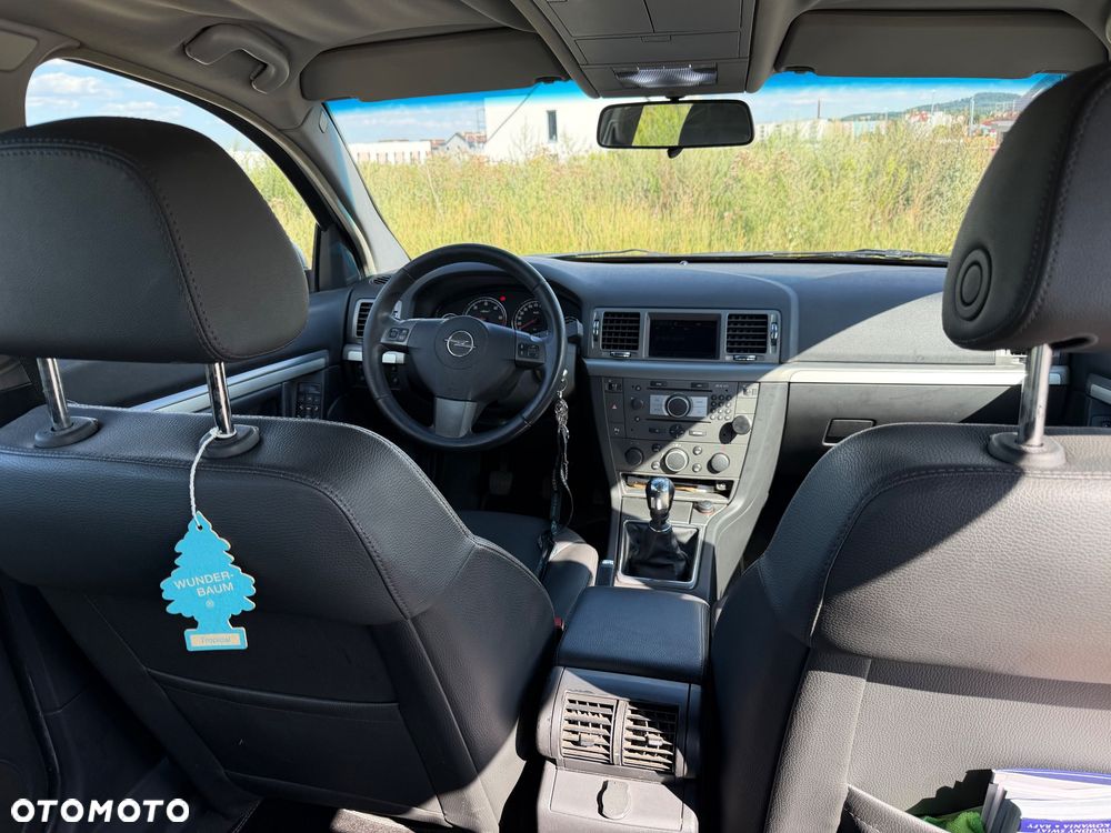 Opel Signum 1.9 CDTI Cosmo - 17