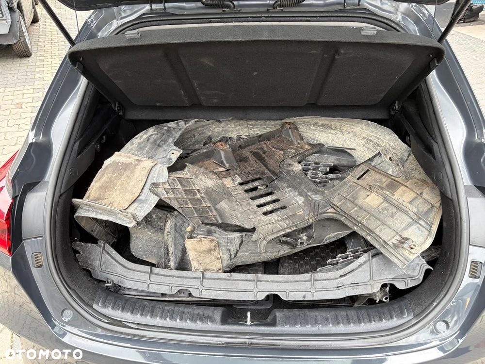 Kia XCeed 1.4 T-GDI M DCT - 13