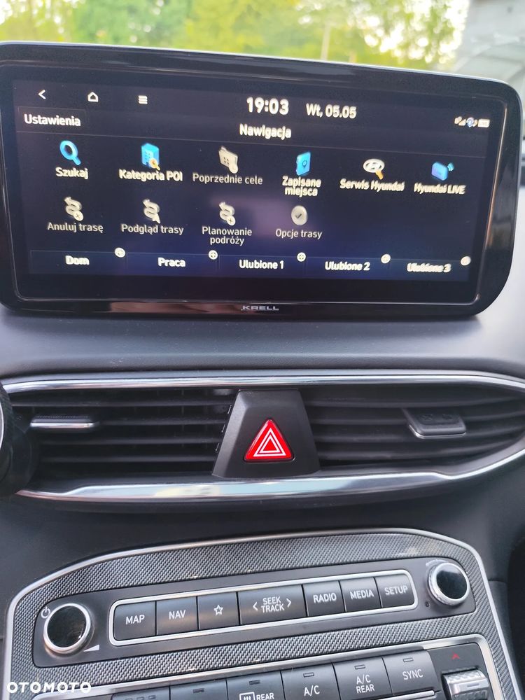 Hyundai Santa Fe 1.6 HEV 2WD SEVEN Signature - 17