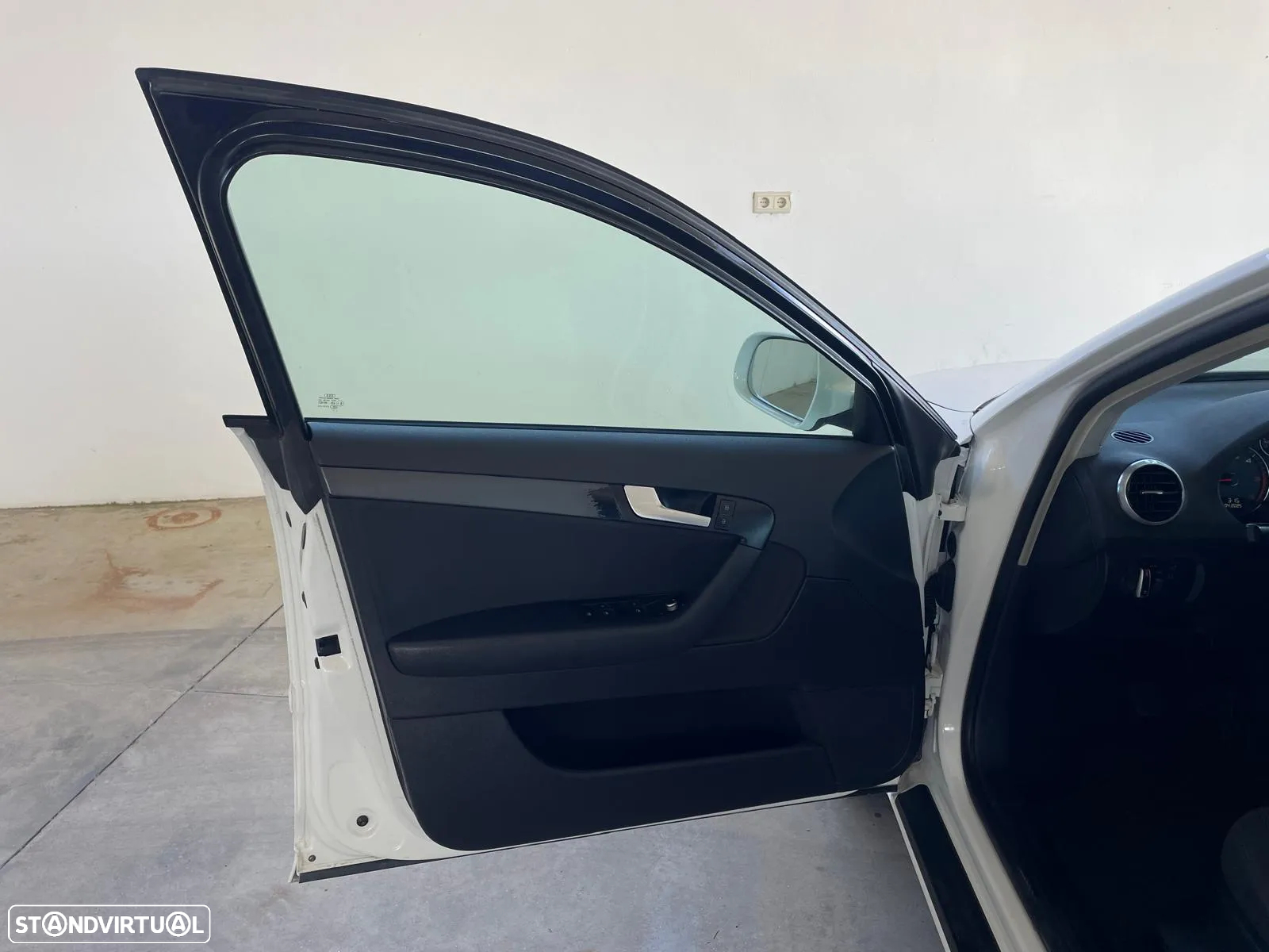 Audi A3 Sportback 1.6 TDI Attraction Business Line - 21
