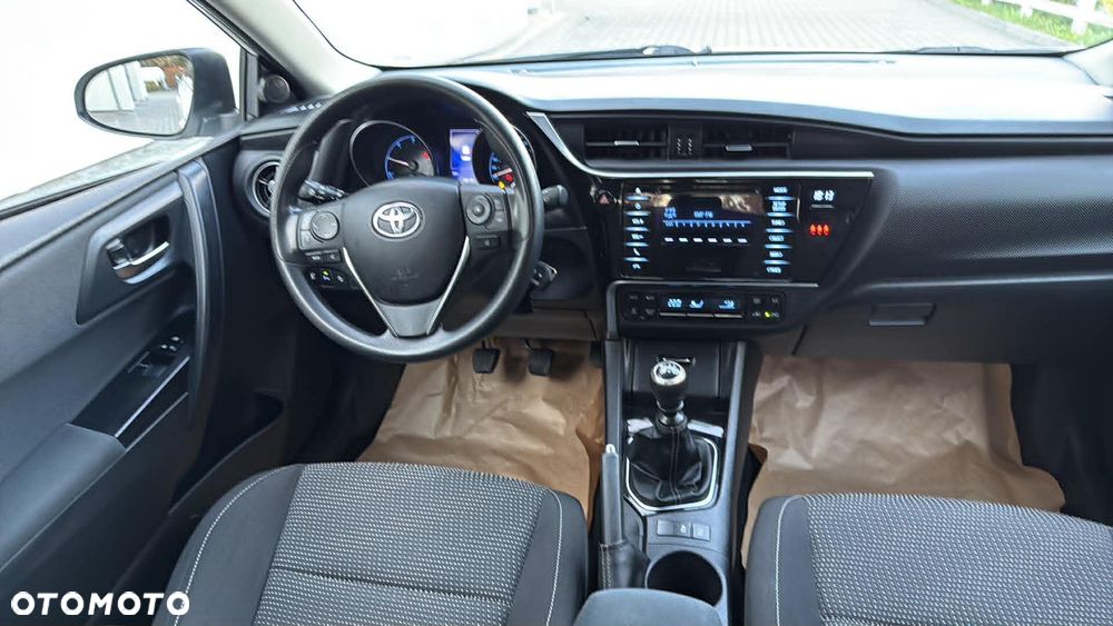 Toyota Auris 1.4 D-4D Edition - 7