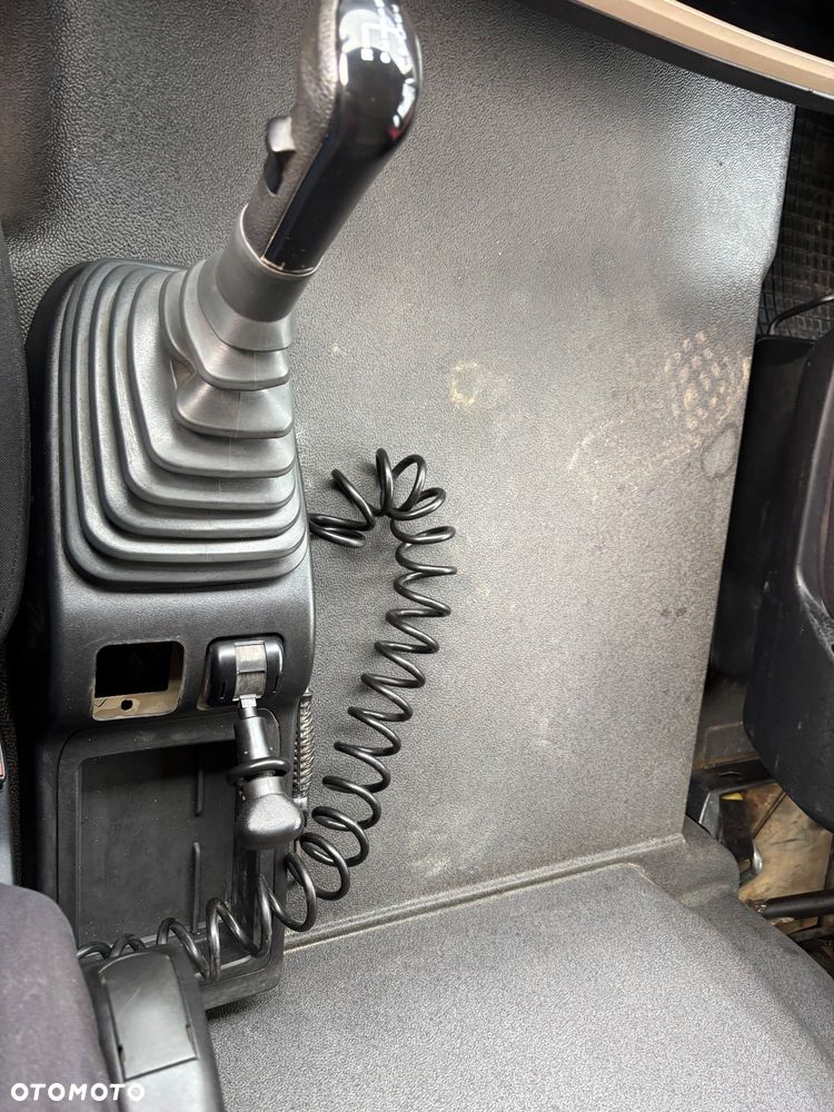 MAN TGS 41.460 2018 wywrotka kiper 8x8 resor manual - 39