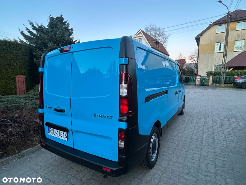 Renault Trafic - 16