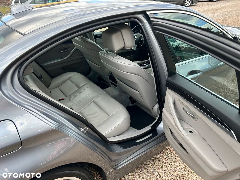 BMW Seria 5 520d Edition Fleet Exclusive - 21
