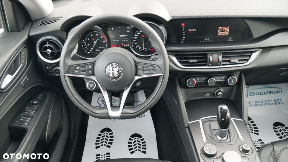 Alfa Romeo Stelvio - 9