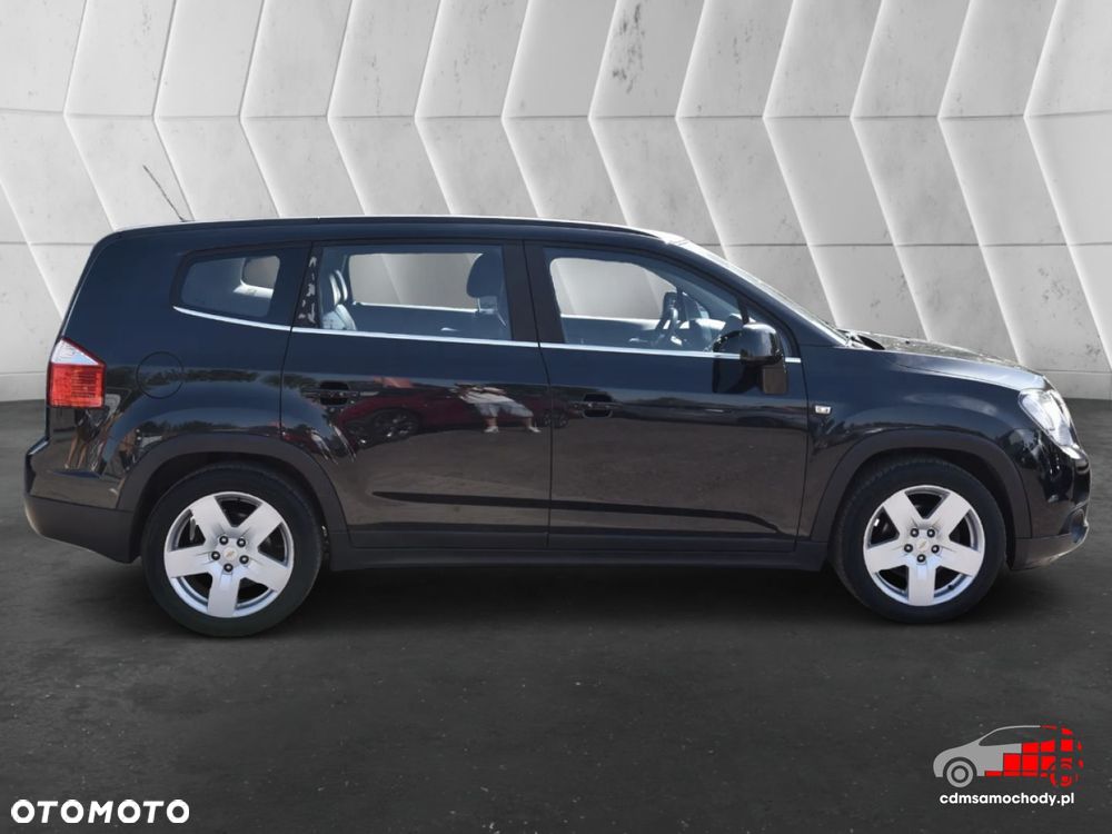 Chevrolet Orlando - 11