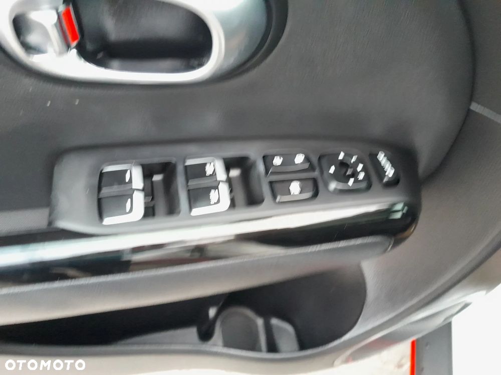 Kia Soul 1.6 T-GDI DCT FINAL EDITION - 16