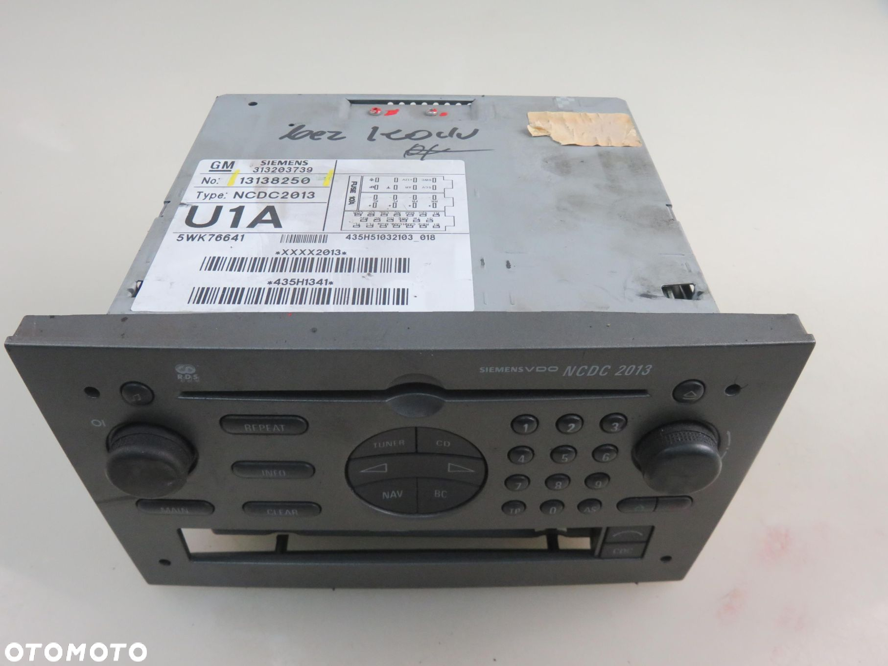 RADIO OPEL VECTRA C GTS (Z02) 13138250 - 7