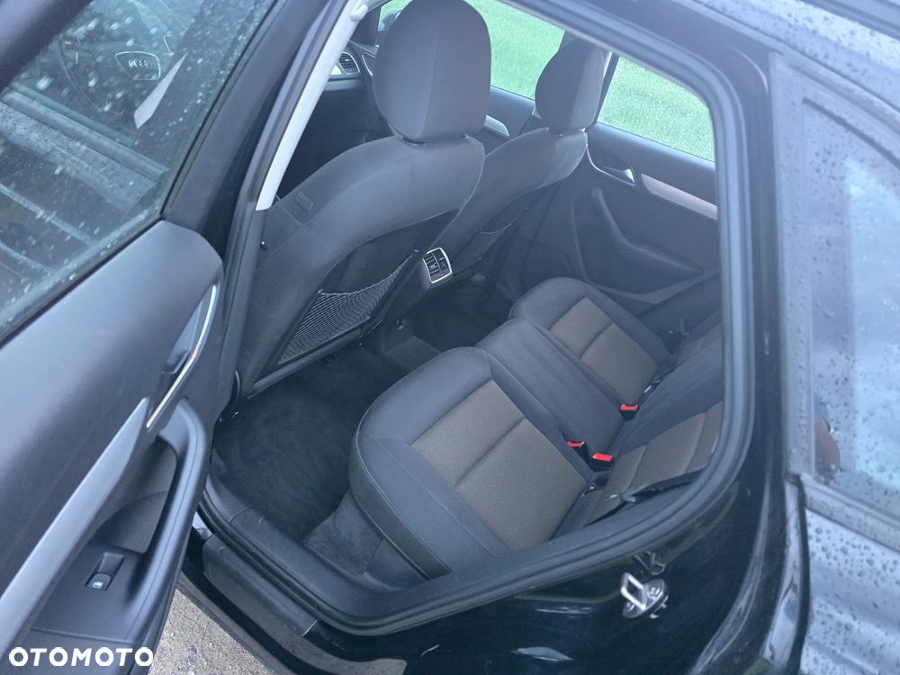 Audi Q3 2.0 TDI Design - 14