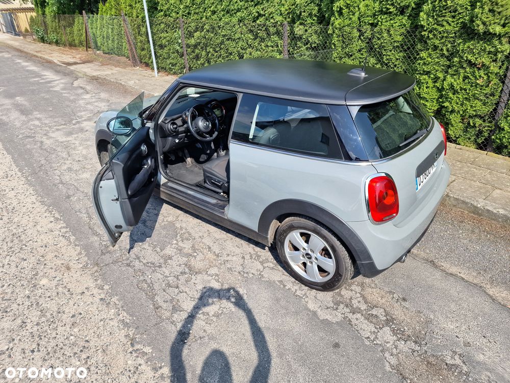 MINI ONE D Metropolitan - 17
