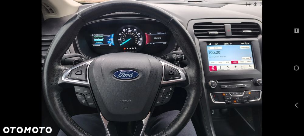 Ford Fusion - 25