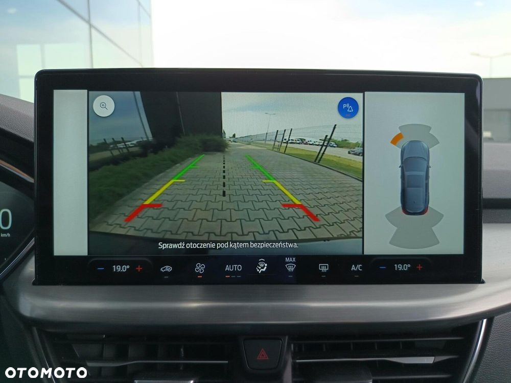 Ford Focus 1.5 EcoBlue Titanium X - 26