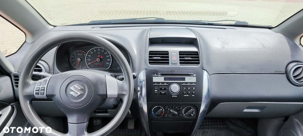 Suzuki SX4 1.5 - 19