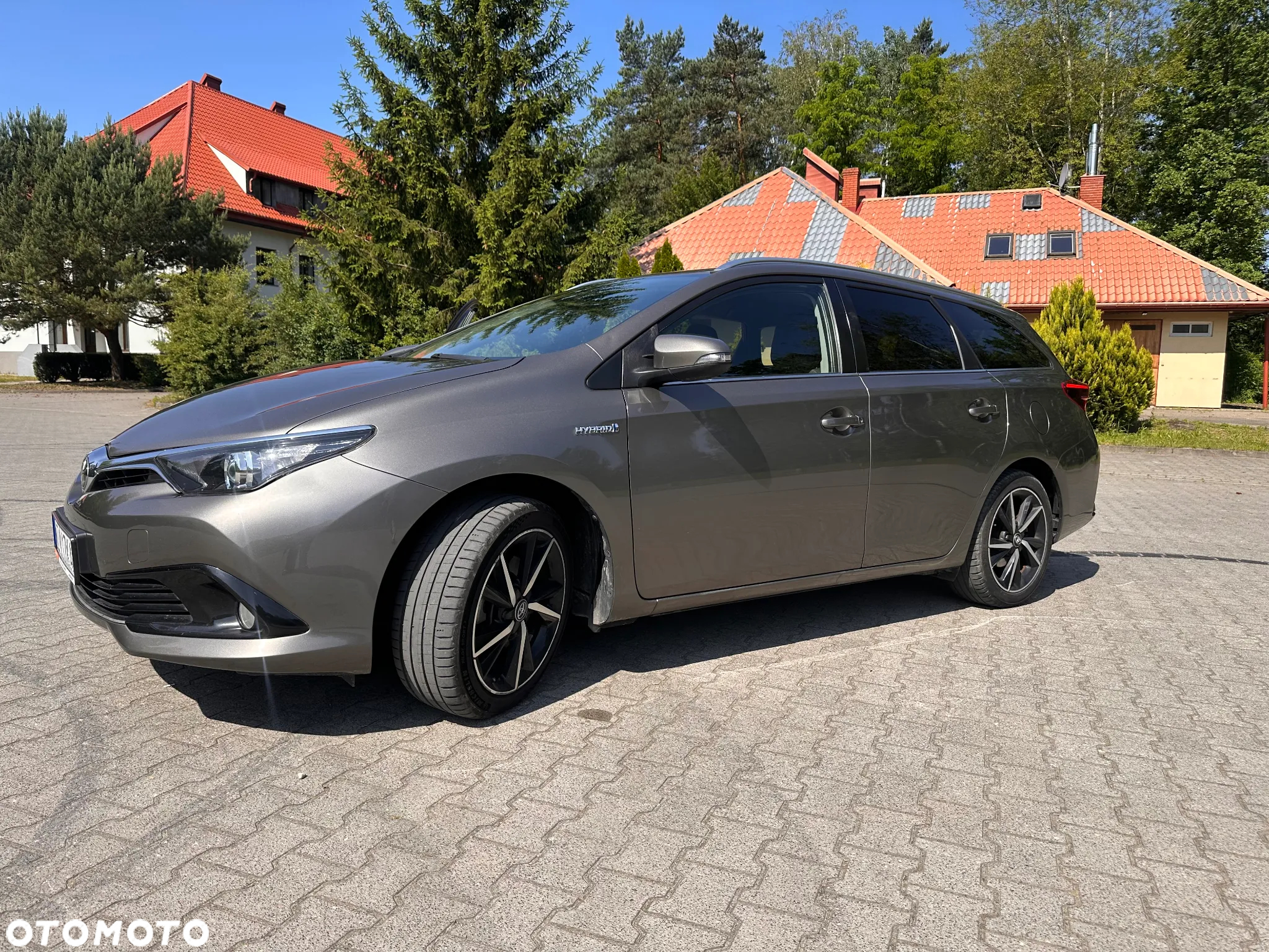 Toyota Auris - 2