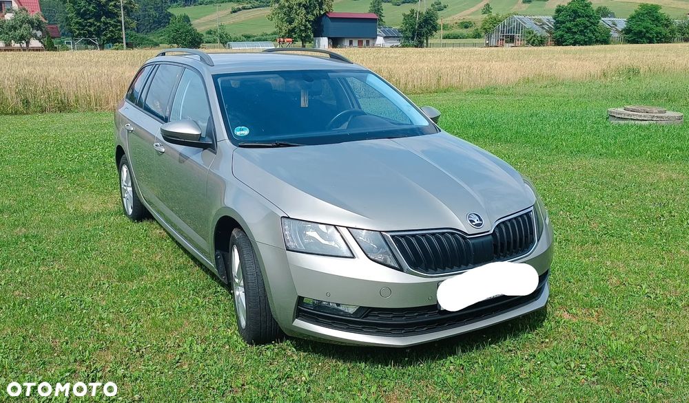 Skoda Octavia - 1