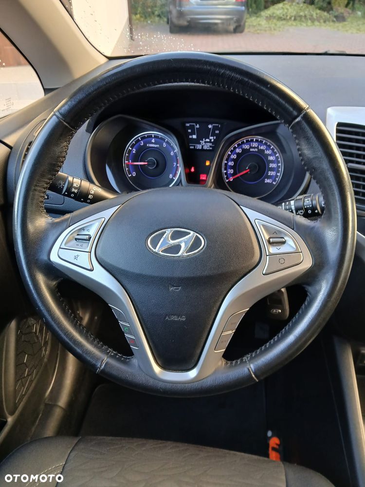 Hyundai ix20 1.4 blue Style - 14