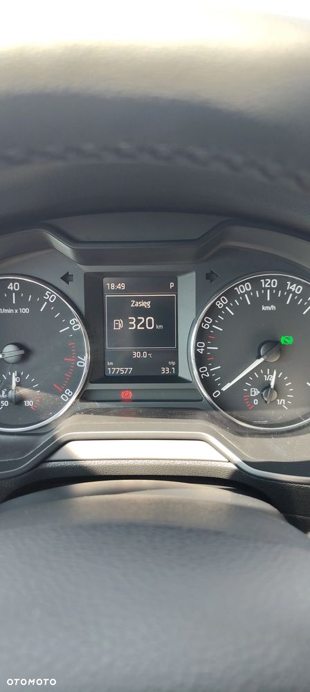 Skoda Octavia 1.4 TSI Ambition DSG - 11