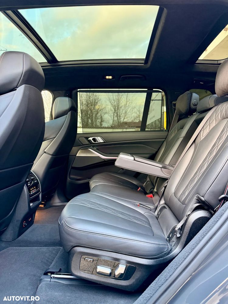 BMW X7 - 21