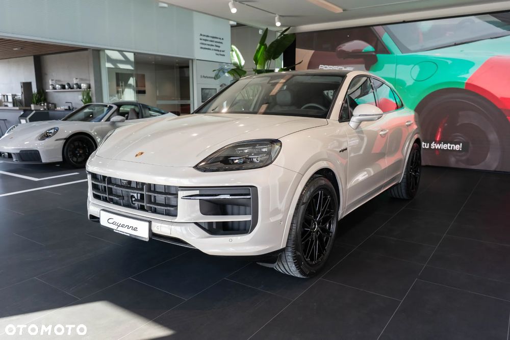 Porsche Cayenne E-Hybrid PHEV - 1