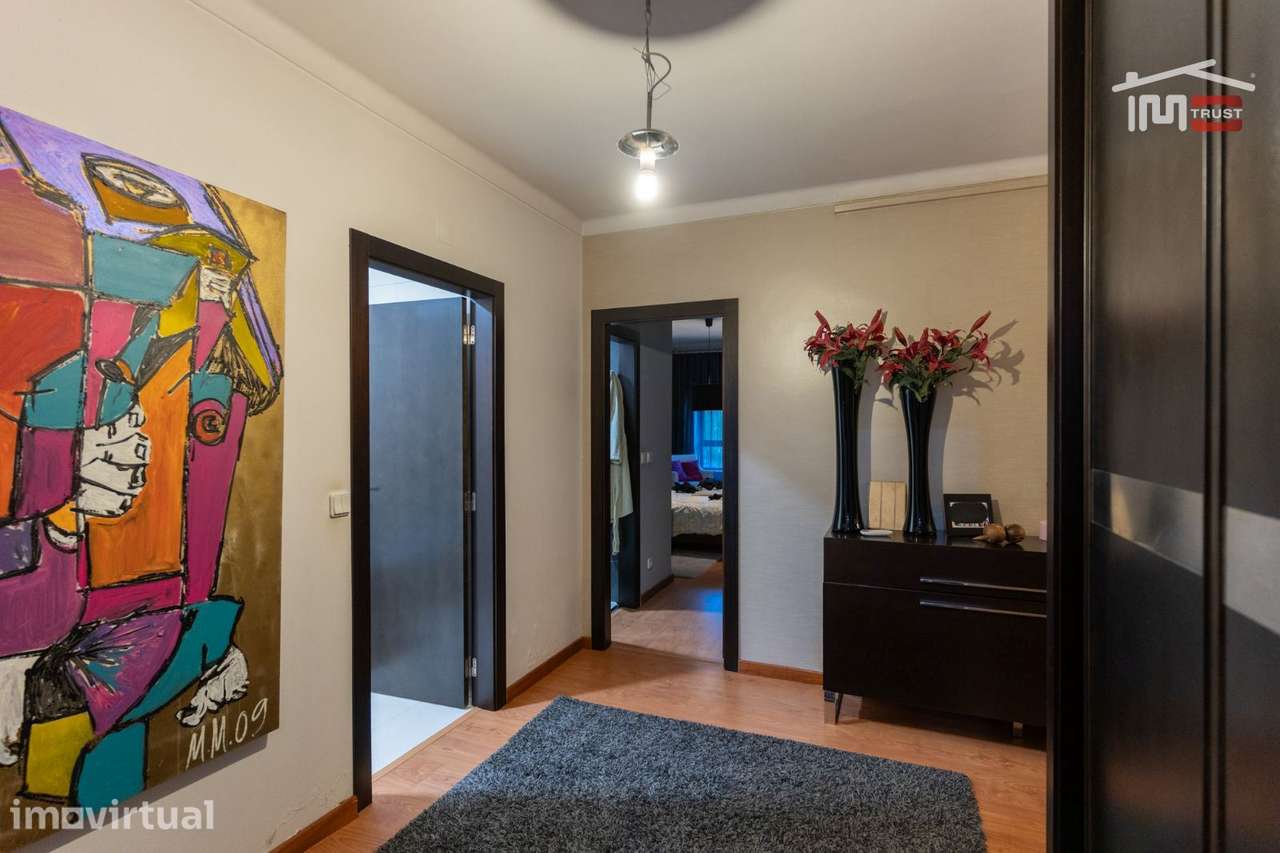 Apartamento T3 Remodelado no Centro de Ourém - Grande imagem: 5/15