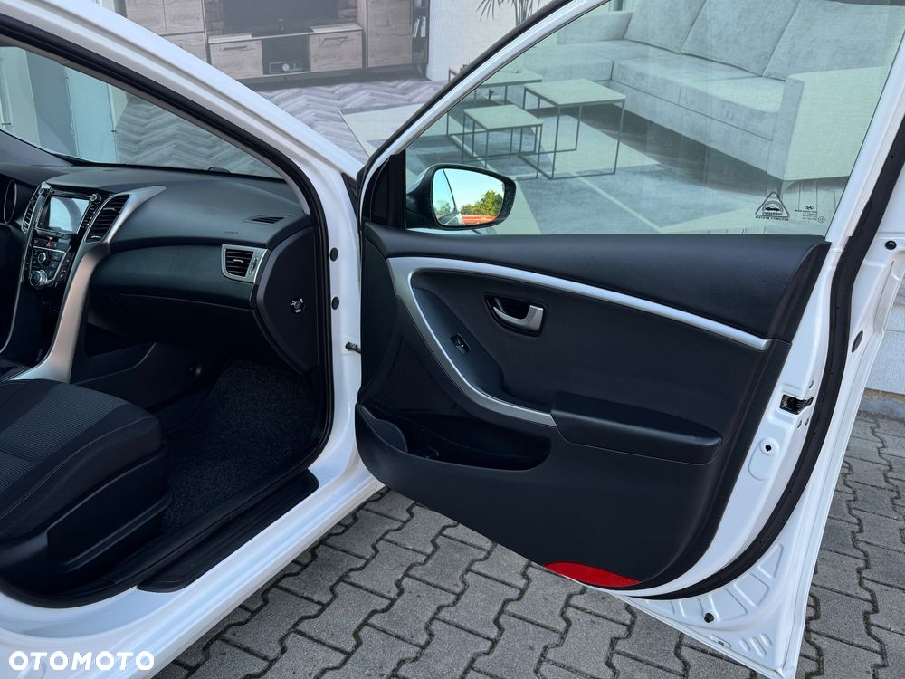 Hyundai i30 - 12