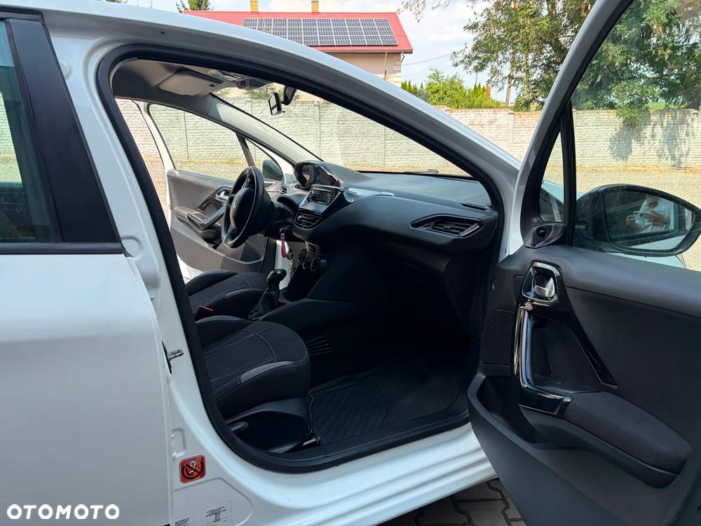 Peugeot 208 1.4 HDi Access - 20