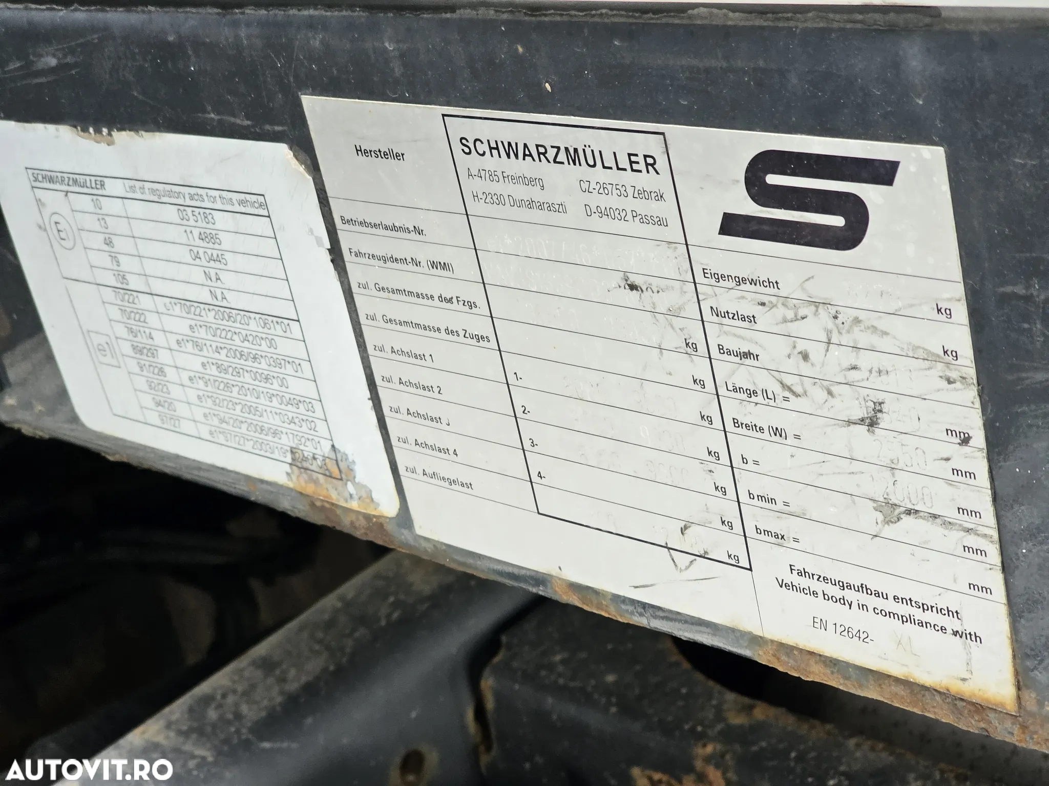 Schwarzmuller S1 - 13