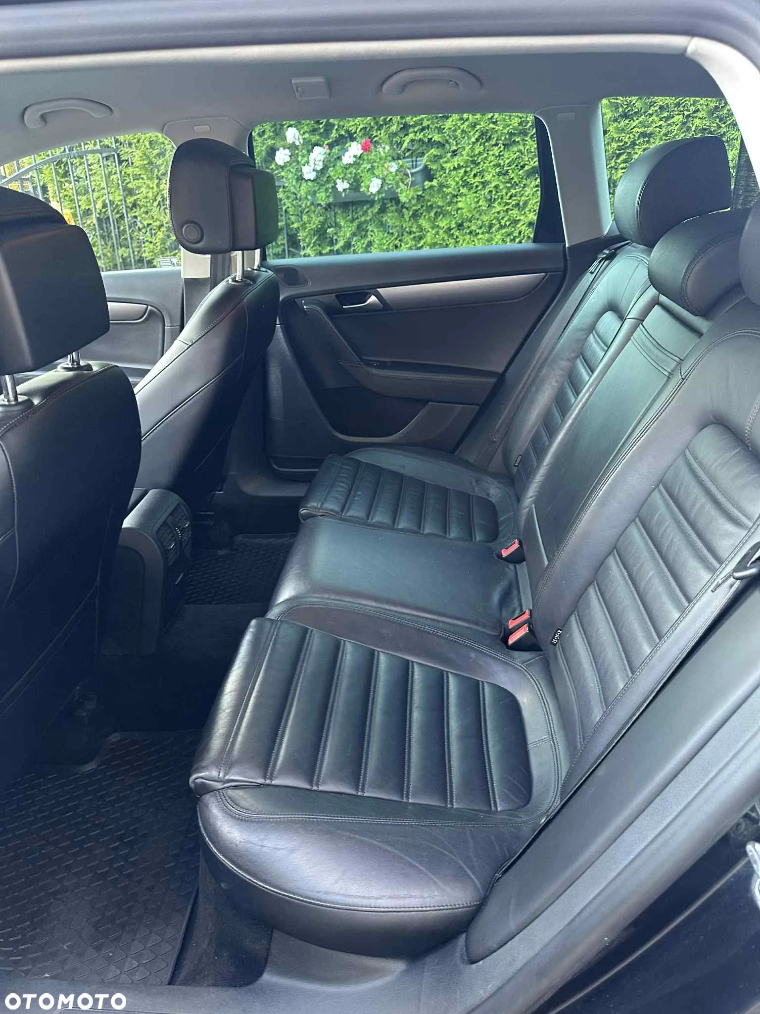 Volkswagen Passat 2.0 TDI 4Mot Highline DSG - 27