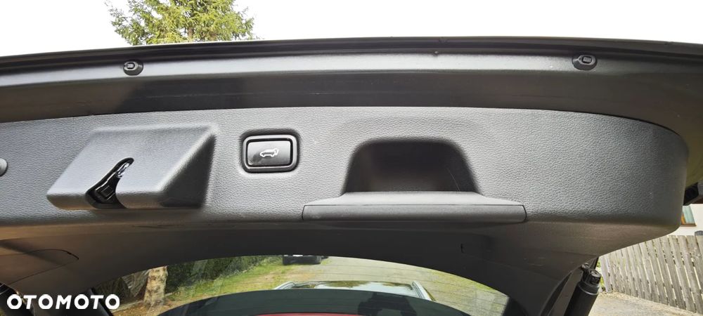 Kia Ceed 1.6 GDI DCT OPF Platinum Edition - 25