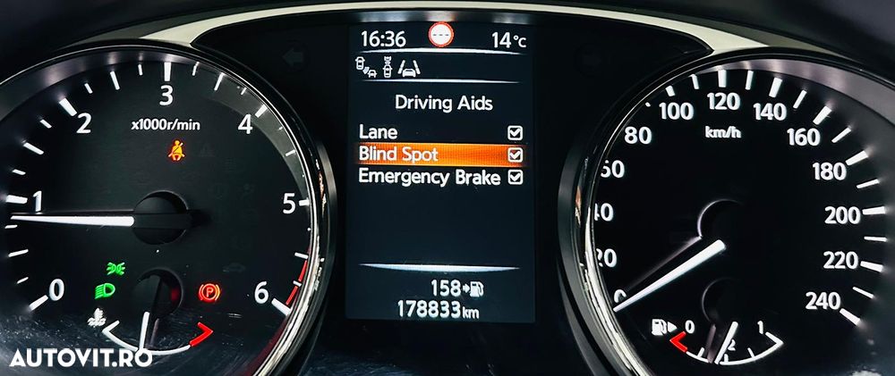 Nissan X-Trail 1.6 dCi ALL-MODE 4x4i Tekna - 35