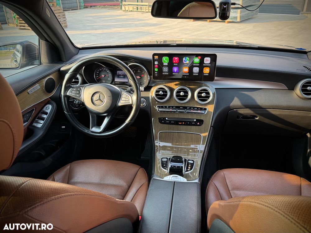 Mercedes-Benz GLC - 12