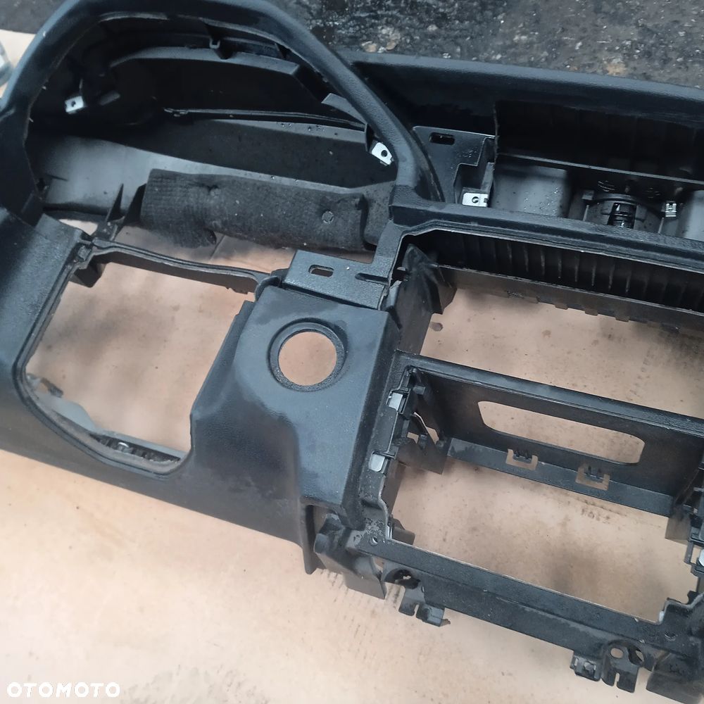 Konsola Mercedes E-klasa W212 A2126802387 - 5