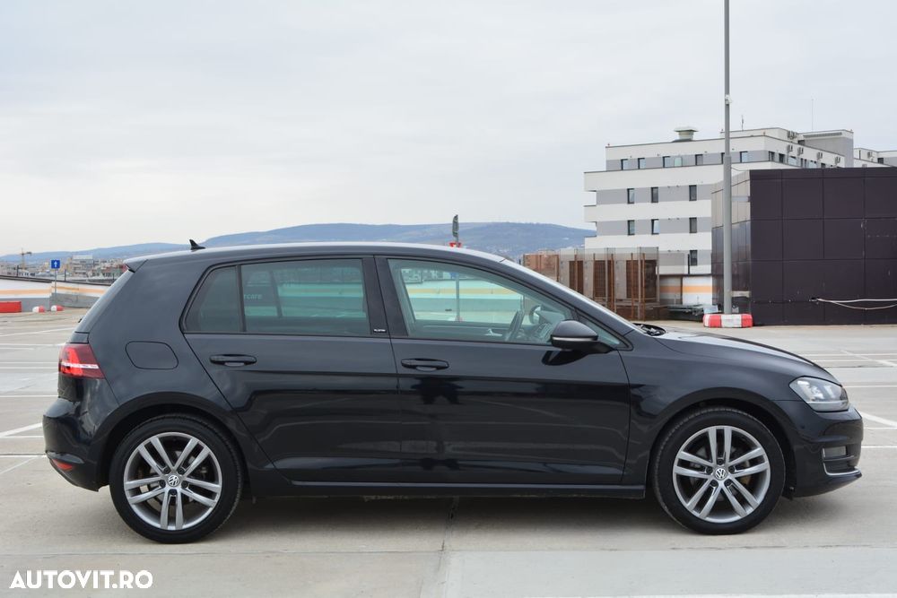 Volkswagen Golf 2.0 TDI BlueMotion Technology DSG Allstar - 6