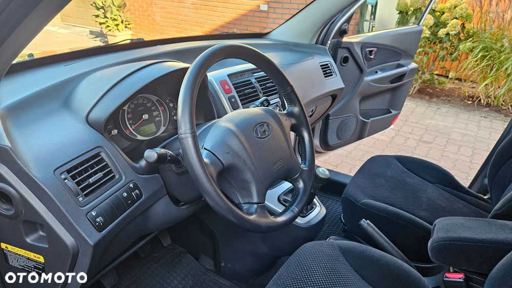 Hyundai Tucson 2.0 Comfort 2WD - 15