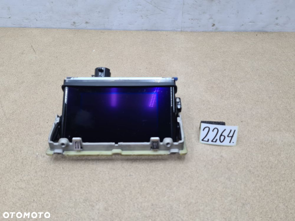 Audi A3 8V0857273F wyświetlacz ekran LCD MM - 1