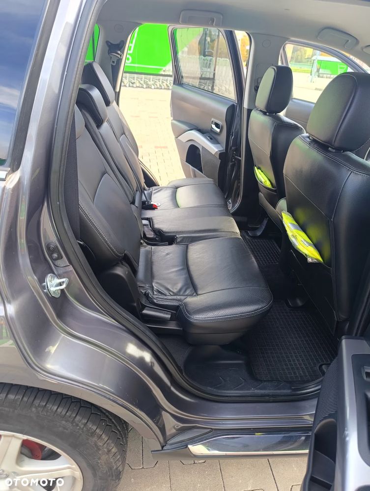 Peugeot 4007 2.2HDi Platinum Euro5 - 17