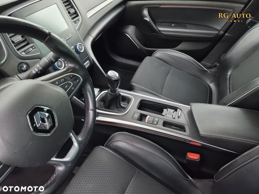 Renault Megane - 25