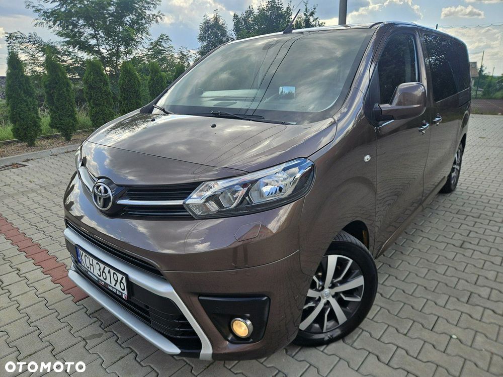Toyota Proace Verso 2.0 D4-D Medium VIP - 11